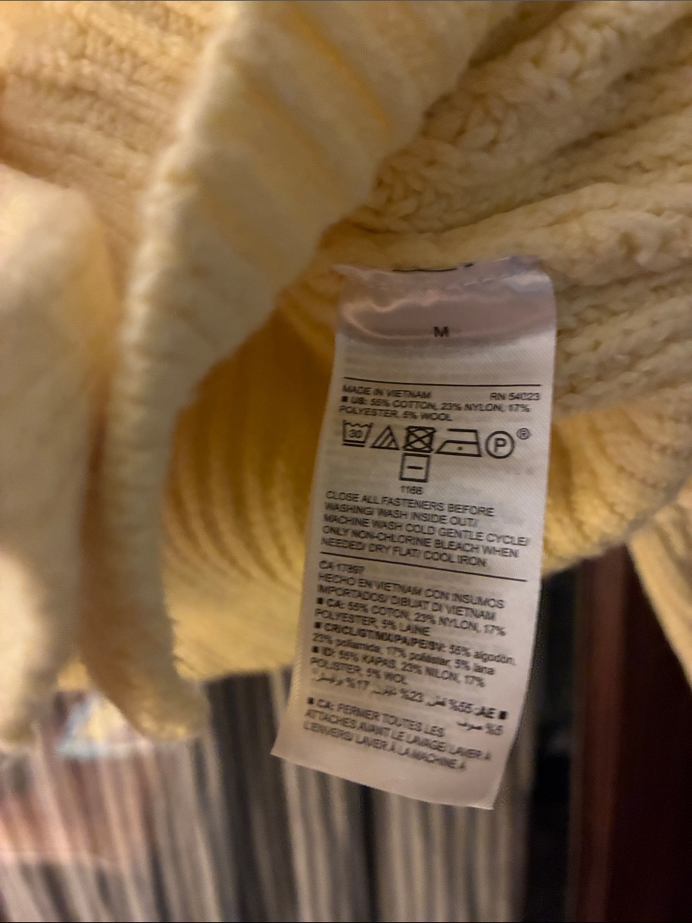 Old Navy Pale Yellow Ribbed Button-Front Cardigan - Picture 3 of 11